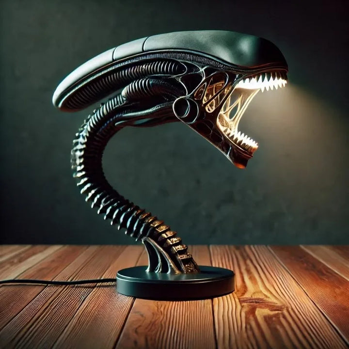 Xenomorph™ Alien Desk Lamp