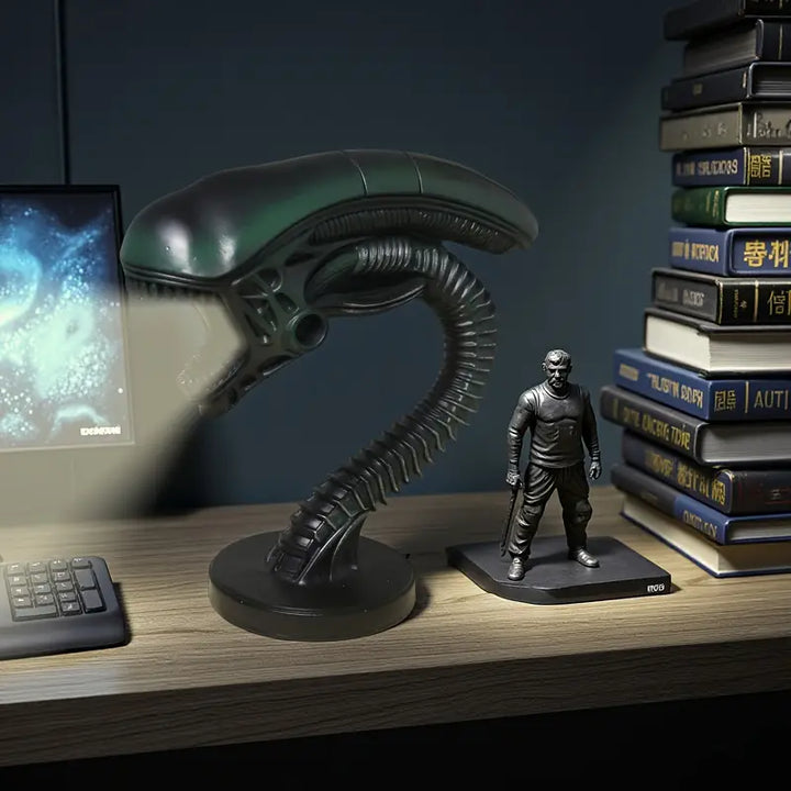 Xenomorph™ Alien Desk Lamp